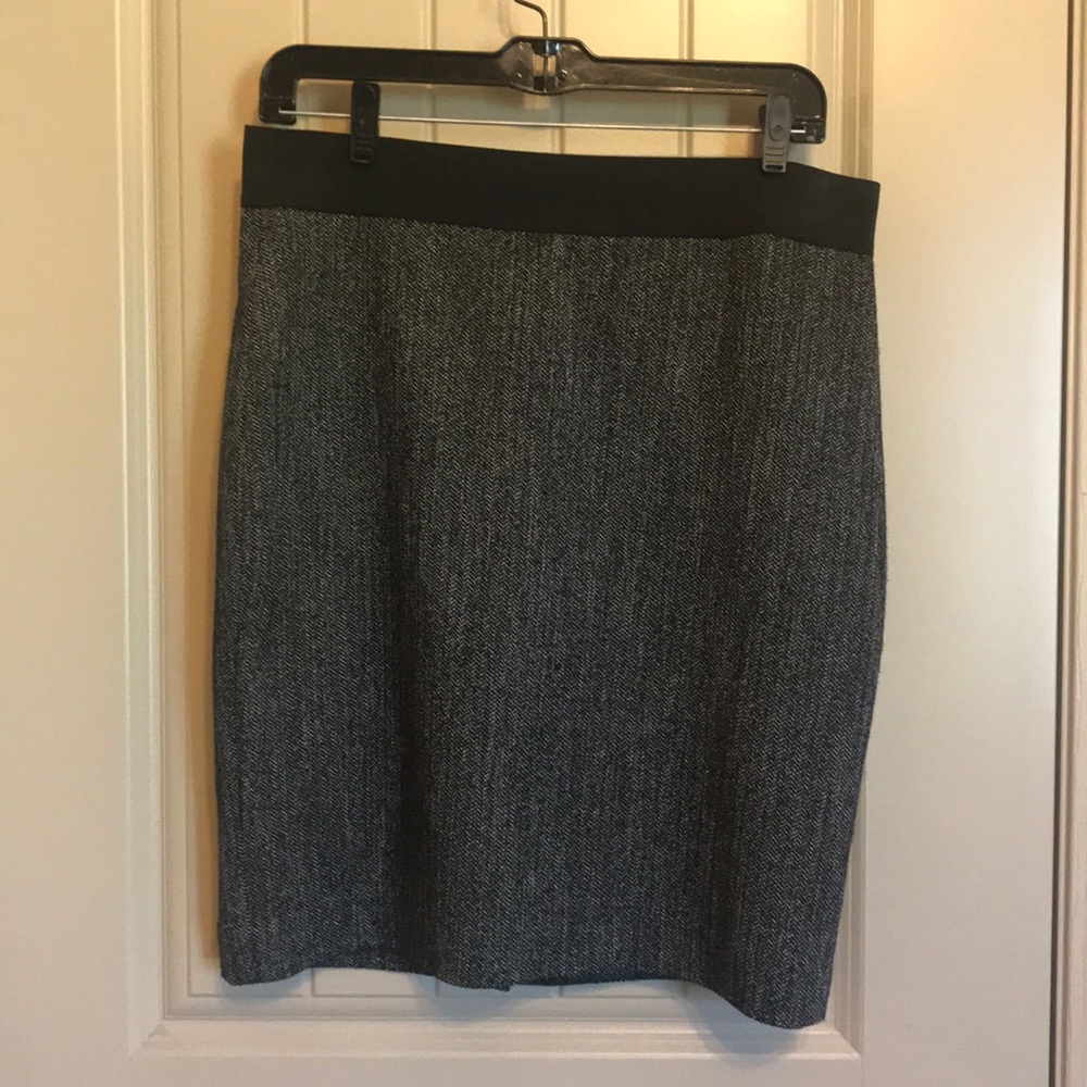 Tweet Express Pencil Skirt